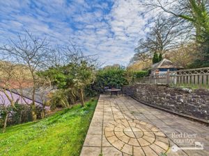 Patio- click for photo gallery